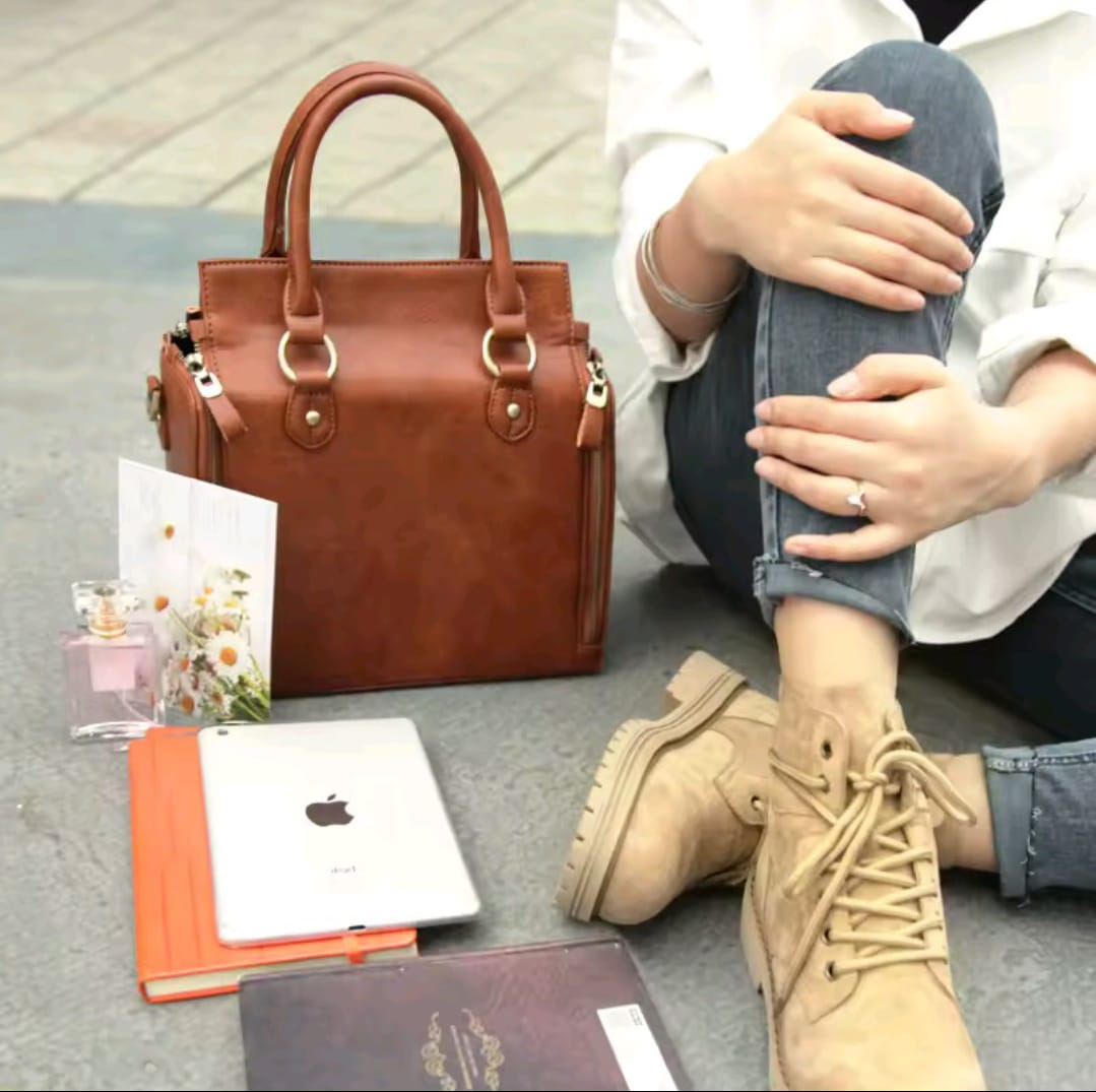 BOLSO COBBLER